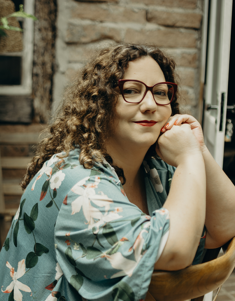 Poli Lopes e o “fenômeno da impostora”. Foto: Divulgação