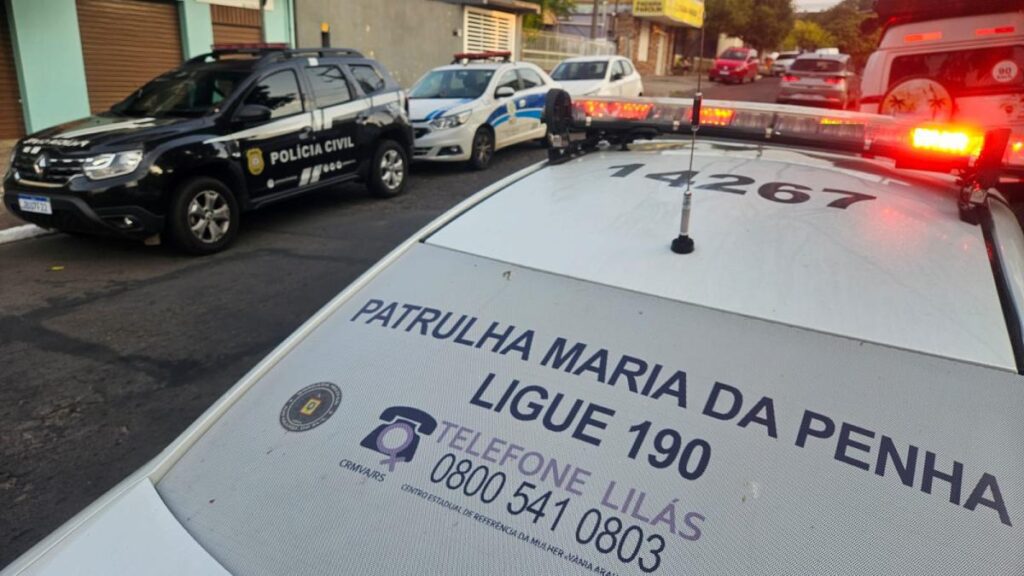 Operação integrada de combate à violência contra a mulher cumpriu mandados de busca e apreensão relacionados a denúncias de violência doméstica em Novo Hamburgo. Foto: Felipe Nabinger / PMNH