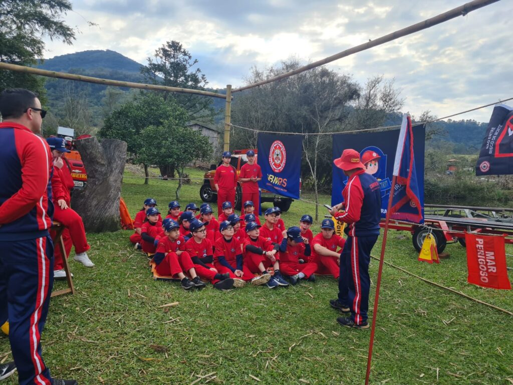 Crianças de 10 a 12 anos podem participar de atividades educativas e de cidadania no Bombeiro Mirim 2026 em Sapiranga. Foto: Divulgação / Prefeitura de Sapiranga