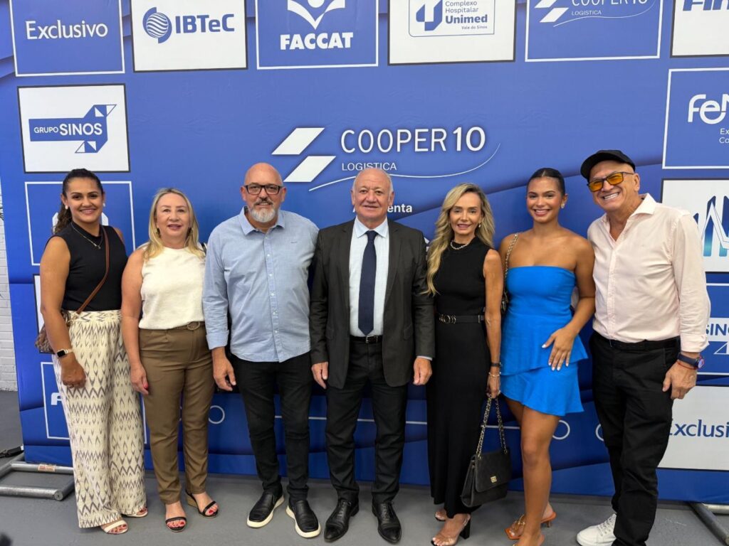 Representantes da empresa de Estância Velha durante participação na Fimec, evento que reúne empresas e profissionais da cadeia do couro e do setor calçadista. Foto: Robson F. Nunes