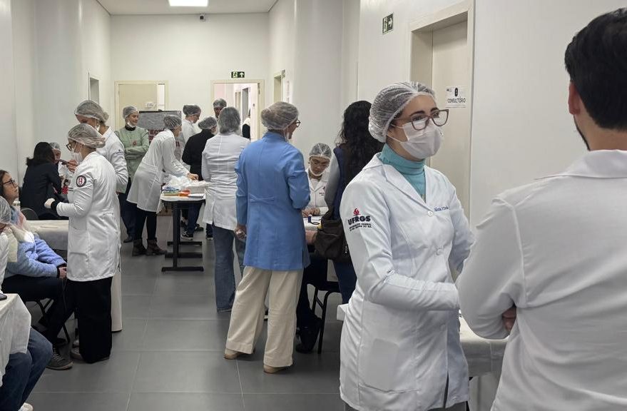 Novo Hamburgo realiza ações de prevenção e vacinação com participação de mais de 320 pessoas Atendimentos gratuitos de prevenção reuniram mais de 320 pessoas durante ação de saúde em Novo Hamburgo. Foto: Divulgação/SMS