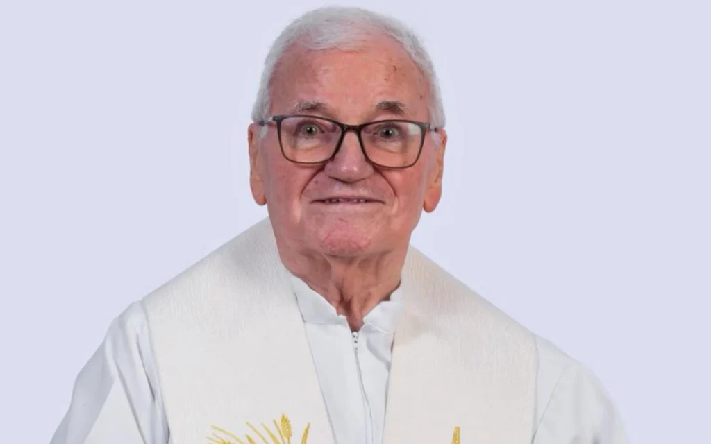 Ordenado sacerdote em 1961, Monsenhor Américo Cemin dedicou décadas à comunidade católica de Novo Hamburgo. Foto: Divulgução/Reprodução