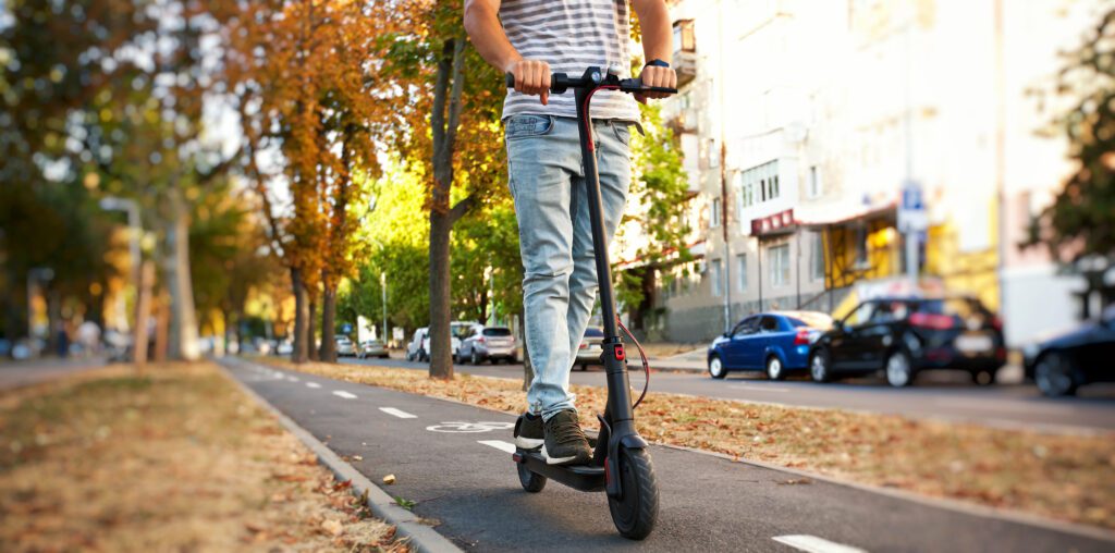 Sustentabilidade impulsiona uso de energia limpa e mobilidade elétrica no Brasil A sustentabilidade avança com alternativas de transporte mais eficientes para os deslocamentos urbanos. Foto: Divulgação
