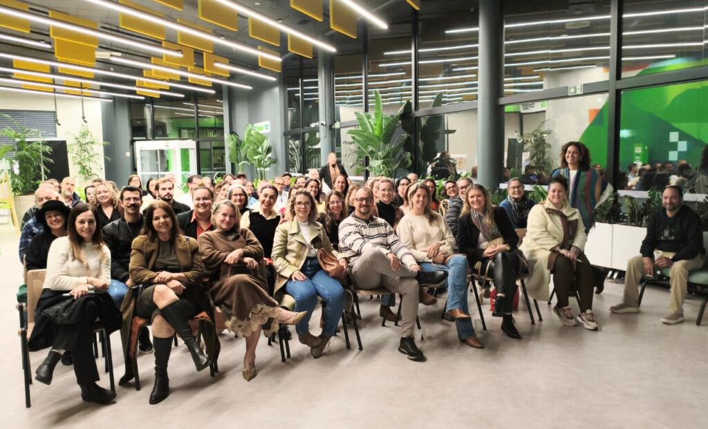 Moda circular: Feira Bem Vestida anuncia expansão e prepara maior edição da história para 2027 Mais de 5 mil visitantes passaram pela feira, fortalecendo a moda circular e o consumo consciente. Foto: Divulgação