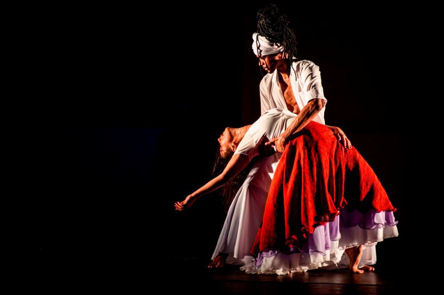 Mostra de Danças reúne escolas e artistas do Vale do Sinos no Teatro Municipal de São Leopoldo Mostra de Danças reúne apresentações de balé, jazz, danças urbanas e outros estilos no Teatro Municipal. Foto: Mariana Jesus