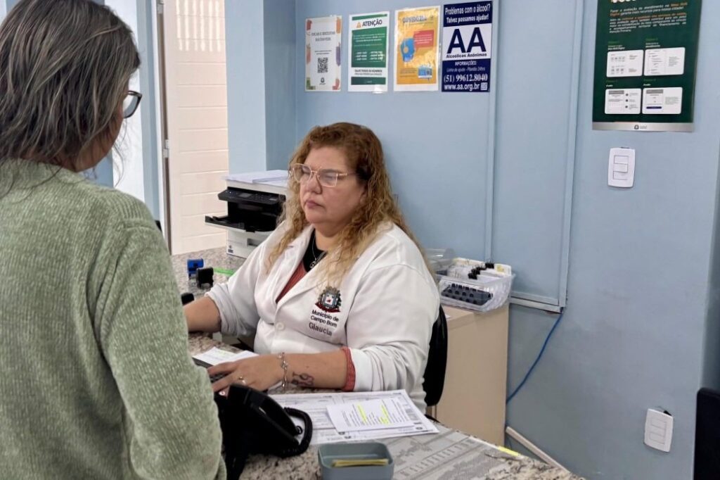 Saúde de Campo Bom registra mais de 49 mil atendimentos em julho Quase 29 mil requisições de exames laboratoriais foram registradas em julho, reforçando a demanda pelos serviços de saúde em Campo Bom. Foto: Reprodução/Prefeitura de Campo Bom