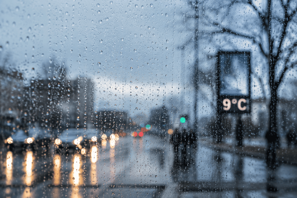 Chuva abre setembro no RS antes de nova queda de temperatura e frio mais intenso Chuva em setembro no RS antecede nova queda de temperatura - Foto gerada com IA