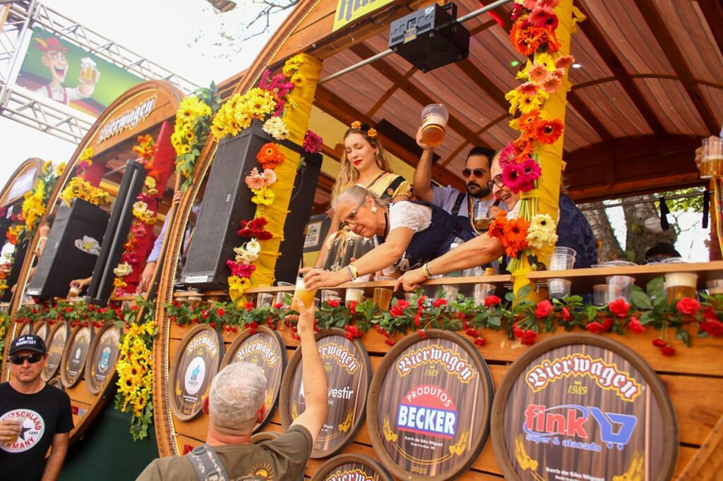 197º Kerb de São Miguel começa nesta sexta-feira em Dois Irmãos 2 Bierwagen do 197º Kerb de São Miguel