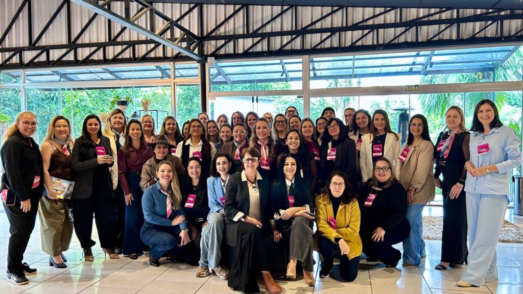 Rodada de Negócios do SindiMulher reúne mais de 40 mulheres em Campo Bom Rodada de Negócios do SindiMulher em Campo Bom