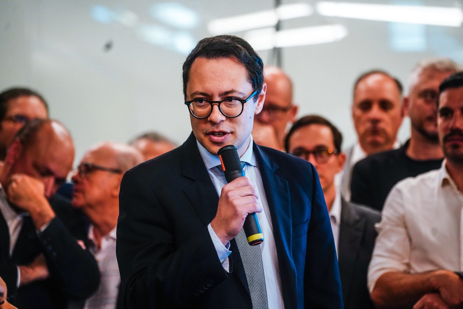 Zucco anuncia primeiros cinco secretários do governo do RS para 2027 5 Leandro Sonne durante o anúncio do secretariado de Zucco