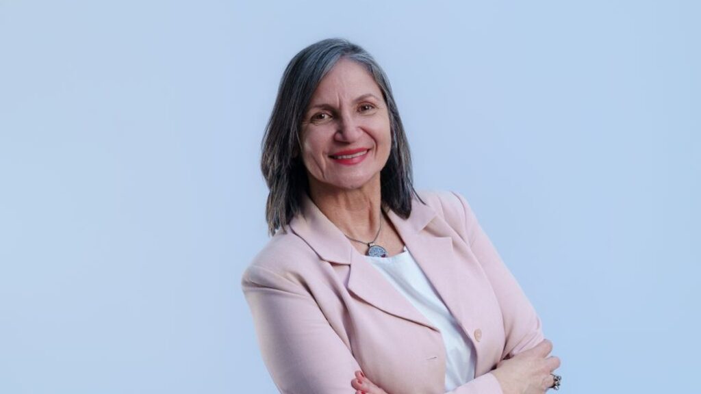 São Leopoldo recebe palestra gratuita sobre comunicação e networking Elizabeth Renz, palestrante do encontro de comunicação e networking em São Leopoldo.