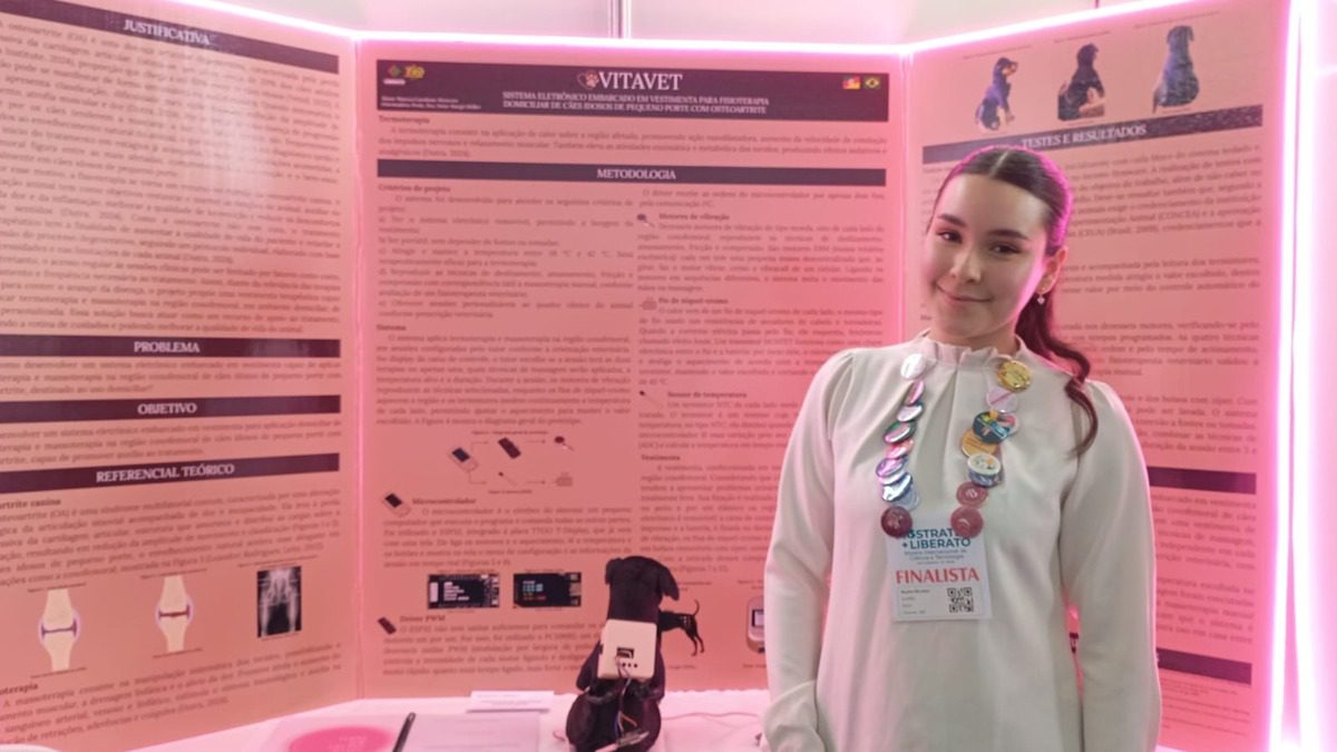 Da Ucrânia a Ivoti: Mostratec reúne pesquisas de 13 países e soluções para desafios do cotidiano 2 Maytza Carolinne Menezes apresenta o projeto Vitavet na Mostratec