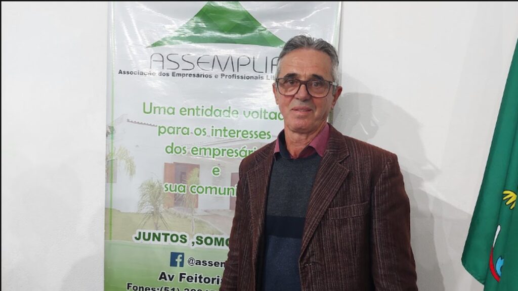 Assemplife celebra 30 anos com jantar-baile na Feitoria Odinir de Zorzi, presidente da Assemplife