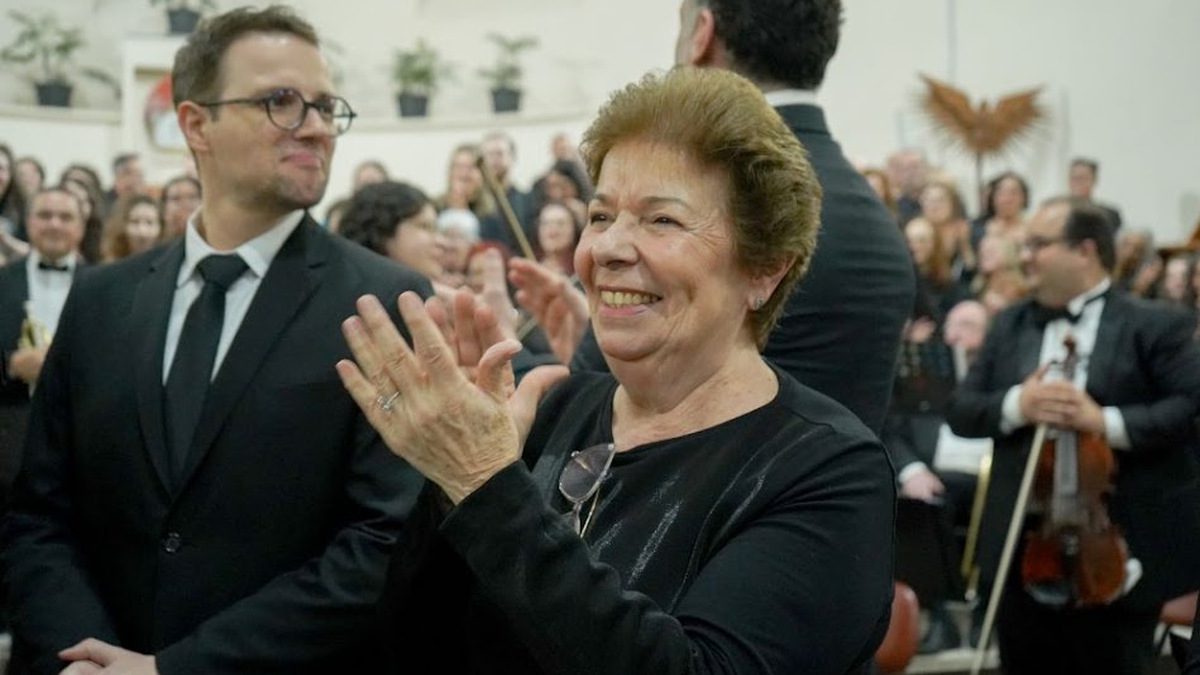 Lúcia Passos, fundadora da Presto e preparadora vocal do Madrigal Presto